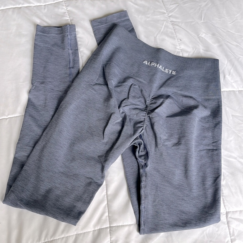 Alphalete Amplify leggings - Small